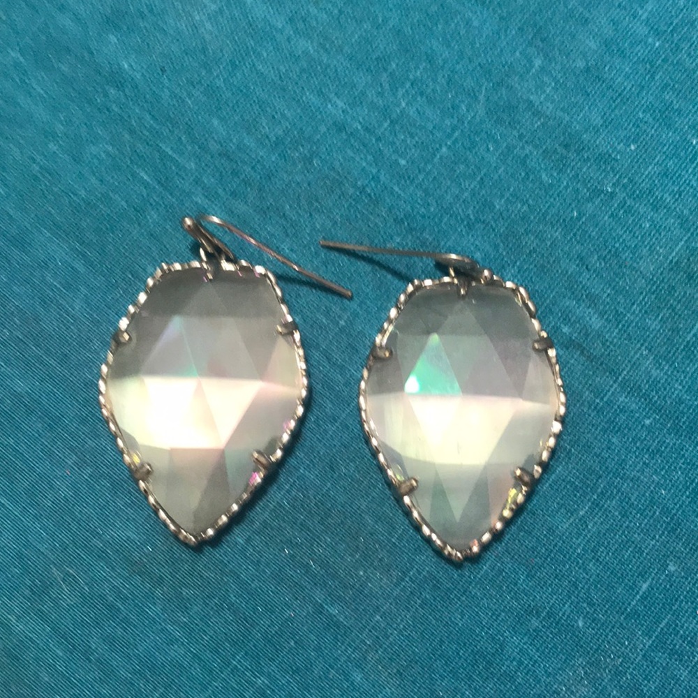 Kendra Scott grey/iridescent silver earrings